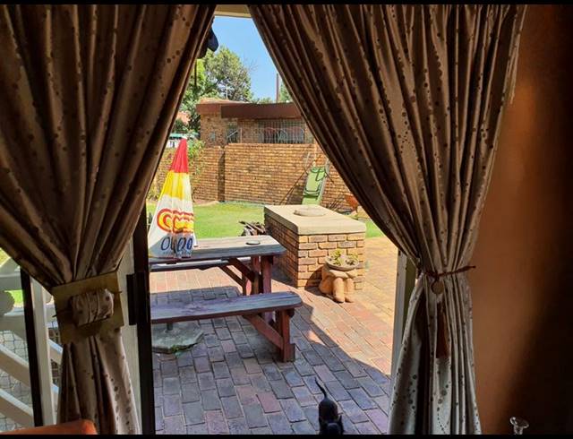 3 BEDROOM PROPERTY TO RENT IN DALPARK EXT 1
